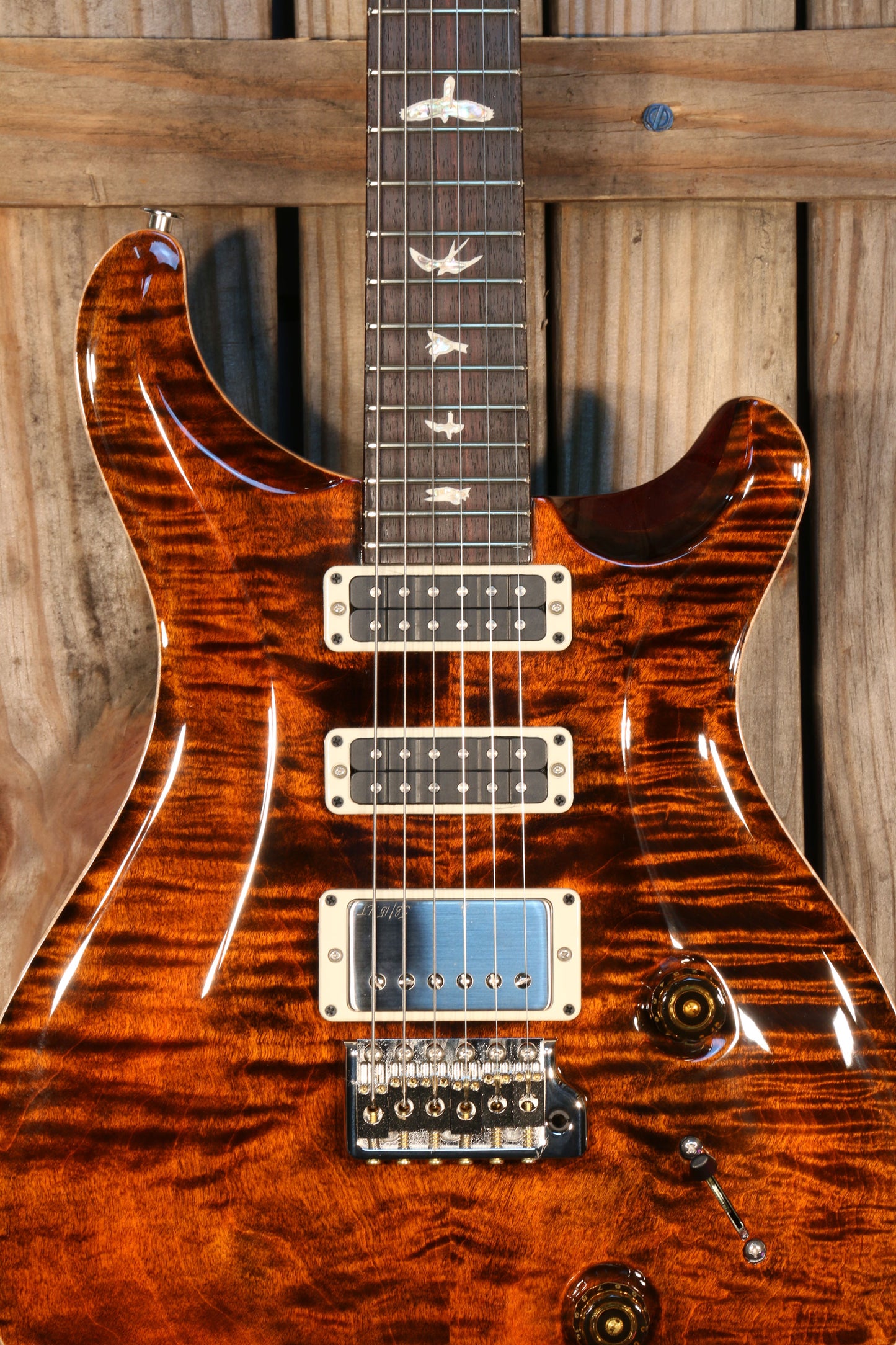 Paul Reed Smith Studio, Non 10 Top, RW FB, Orange Tiger