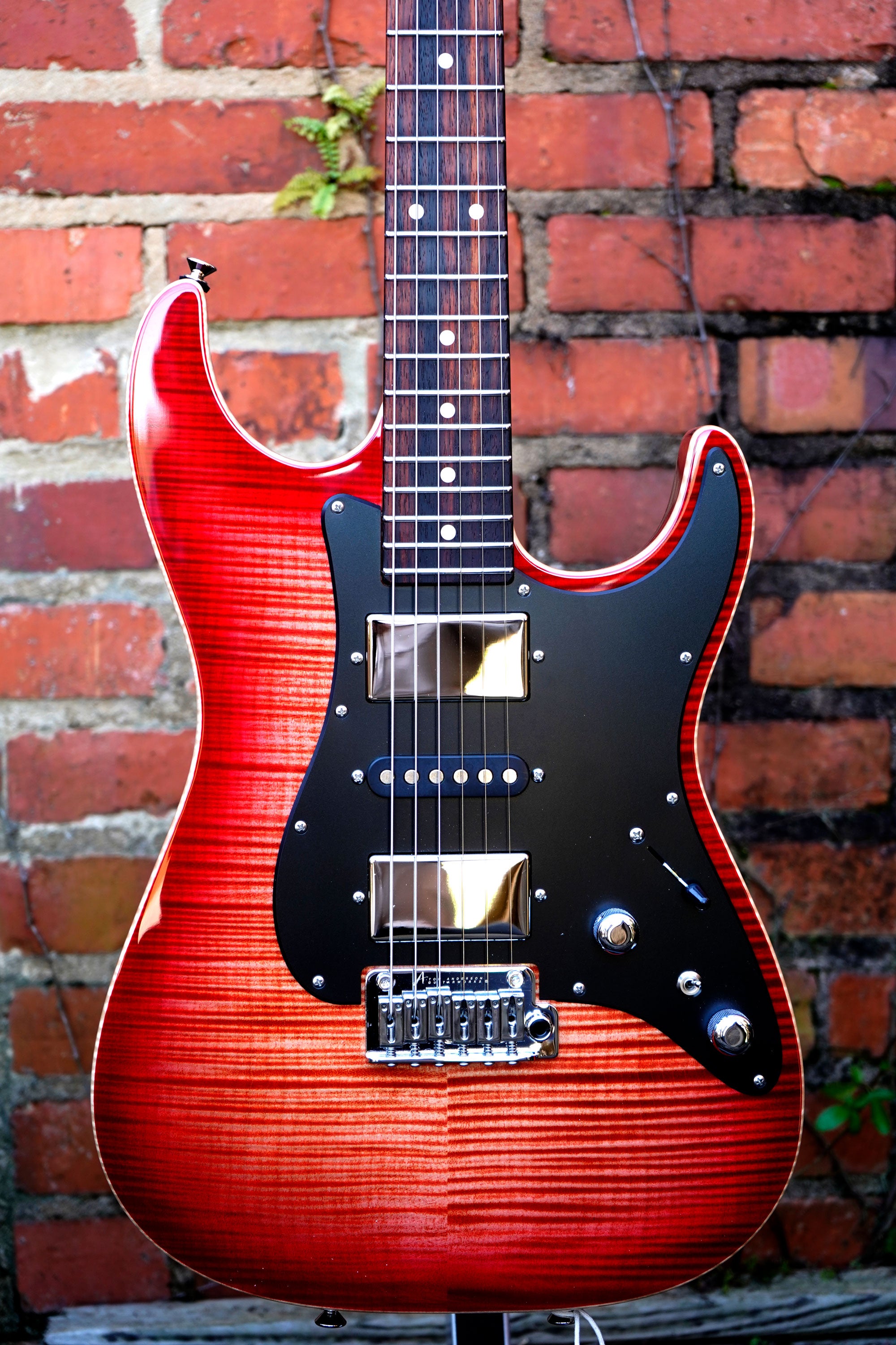 Tom Anderson Drop Top Classic, Natural Red Burst w/ Binding
