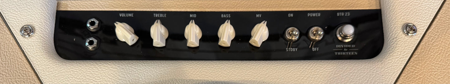 Divided by 13 BTR23, 1x12 Combo Amp