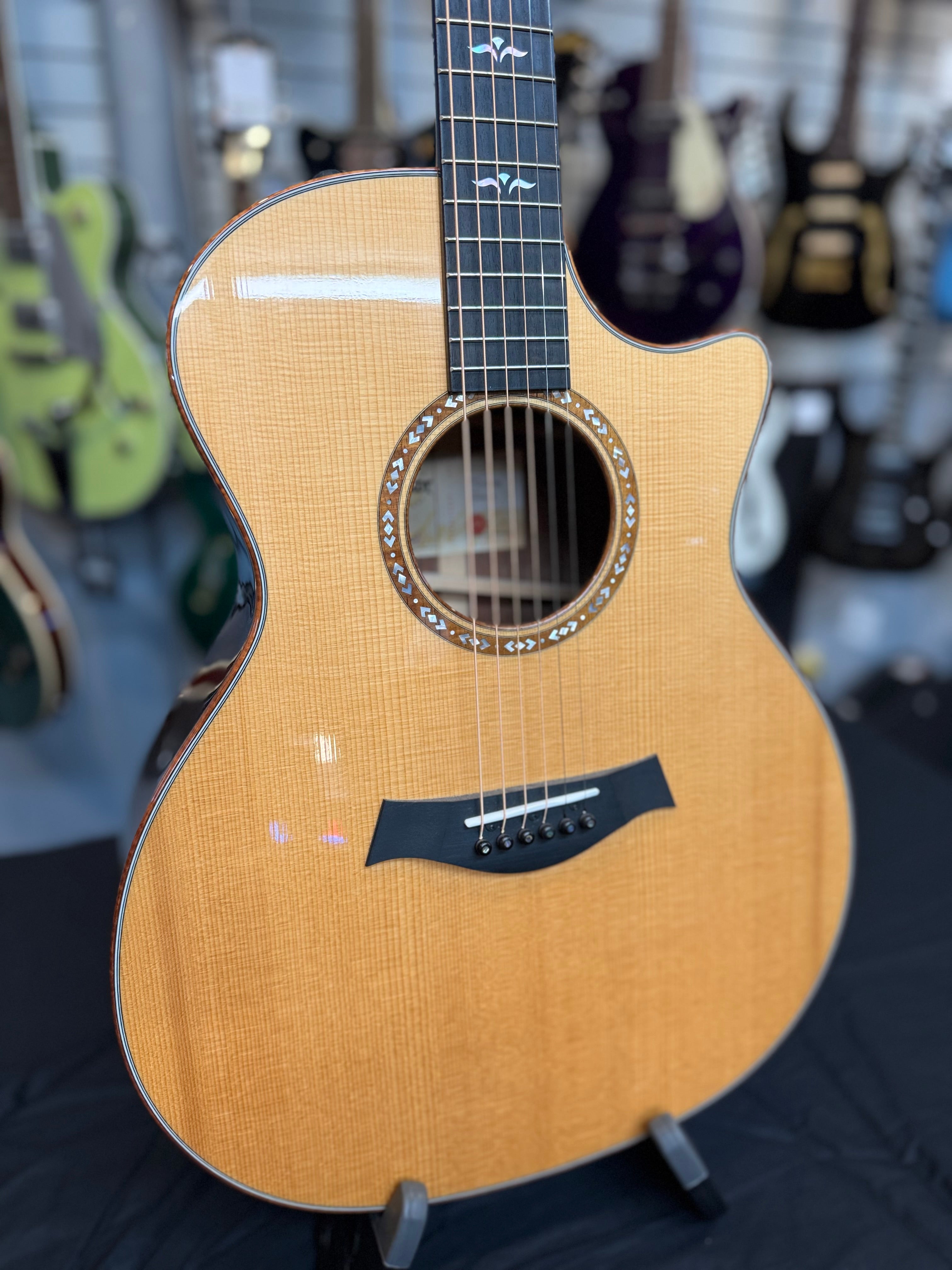 (2021) Taylor Custom Grand Auditorium A/E Guitar, Cocobolo/Spruce, Venetian Cutaway