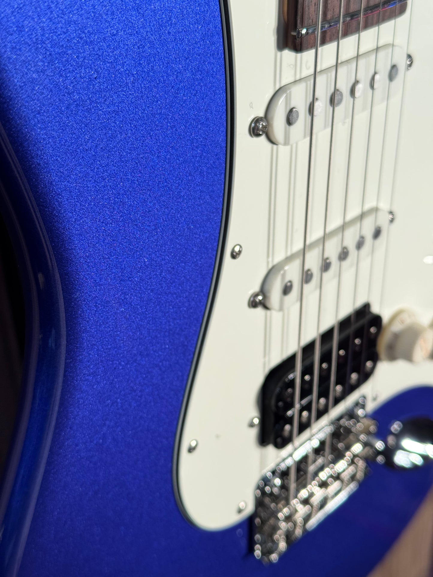 Suhr Classic S, Indigo Metallic, RW Fretboard