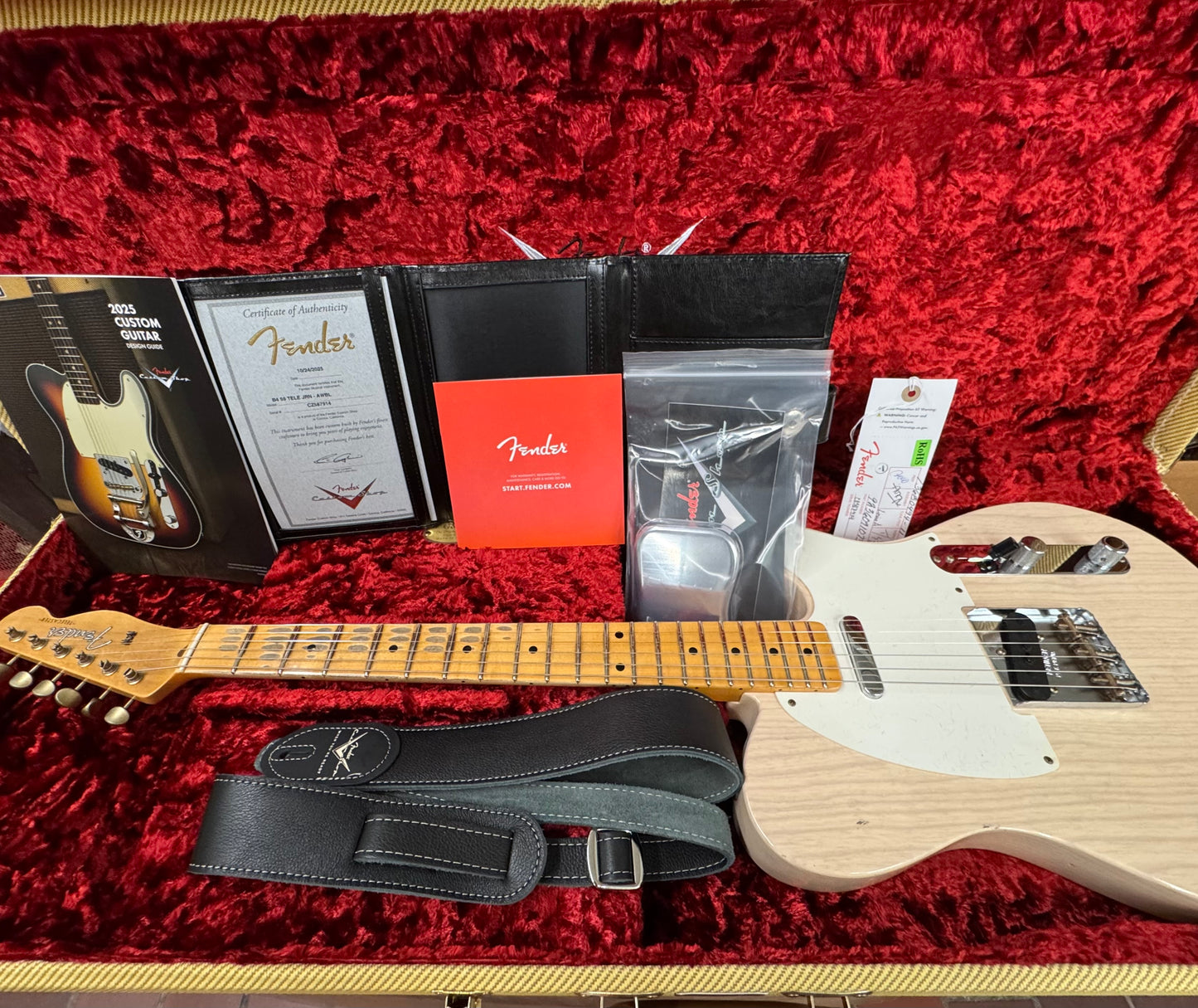 Fender 1959 Telecaster Journeyman Relic, Aged White Blonde