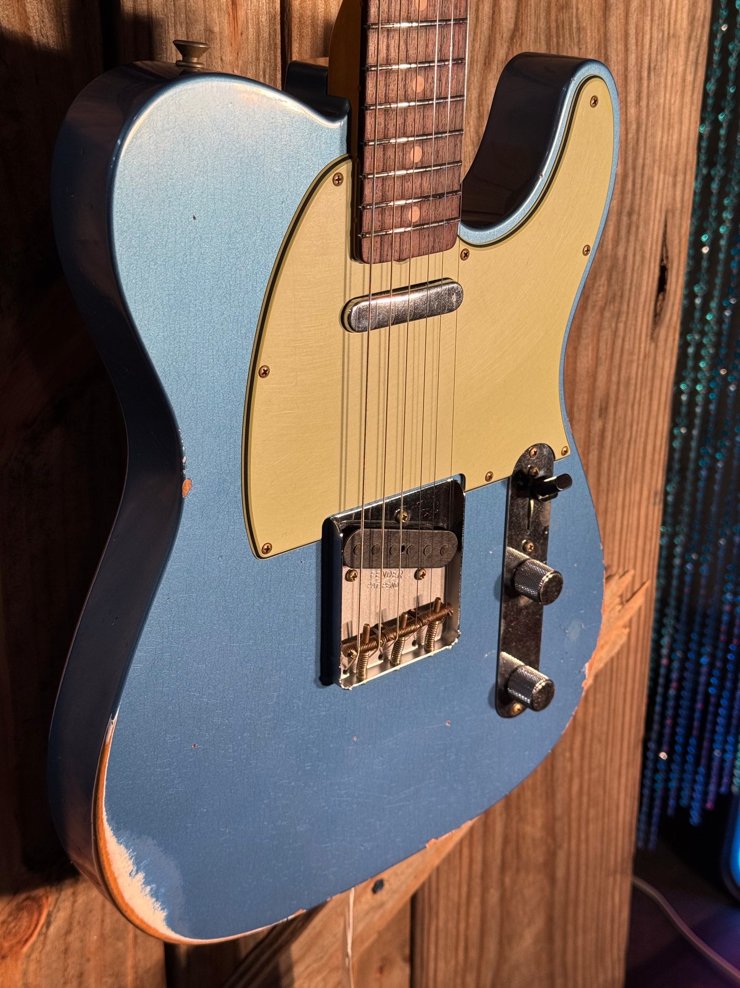 Fender 1963 Telecaster Relic, Aged Lake Placid Blue