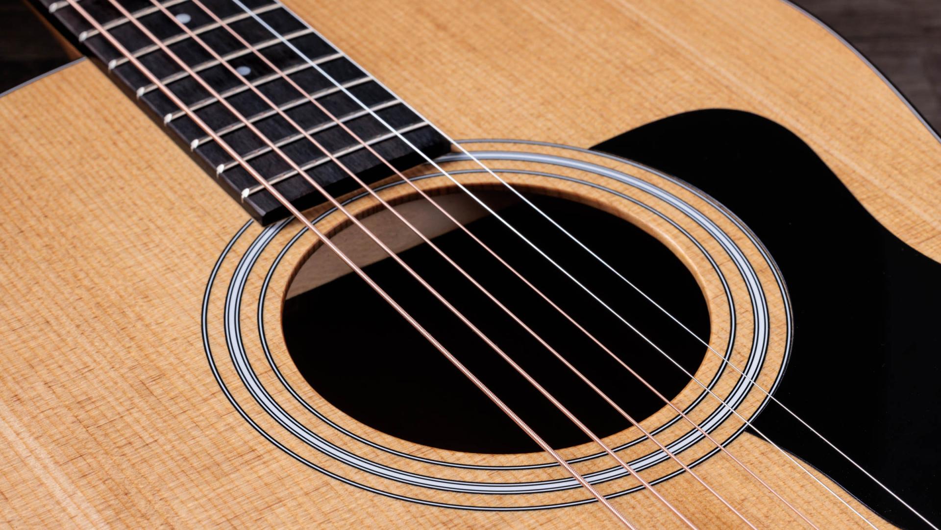 Taylor 117e Acoustic-Electric Guitar