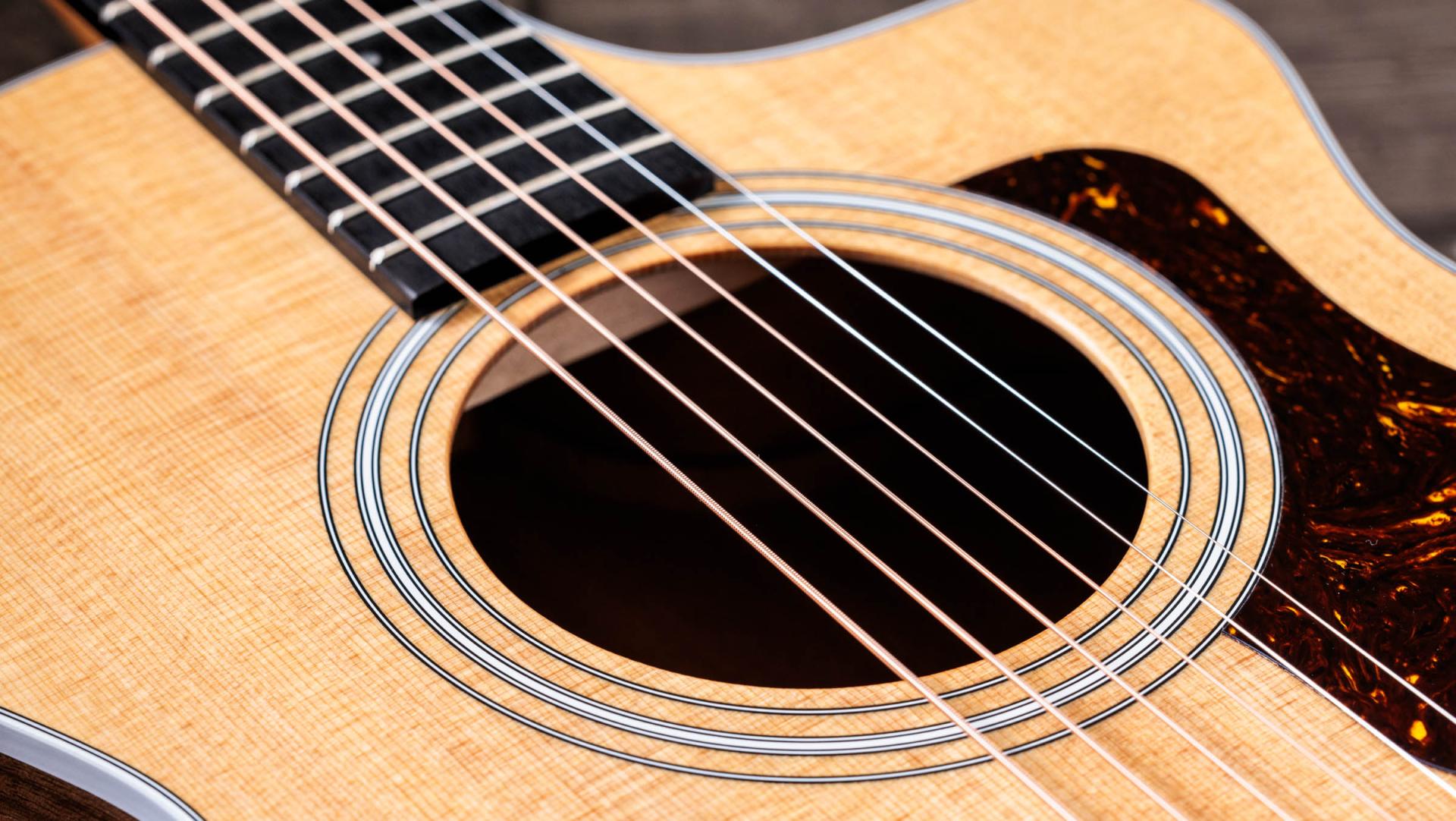 Taylor 212ce Acoustic-Electric Guitar