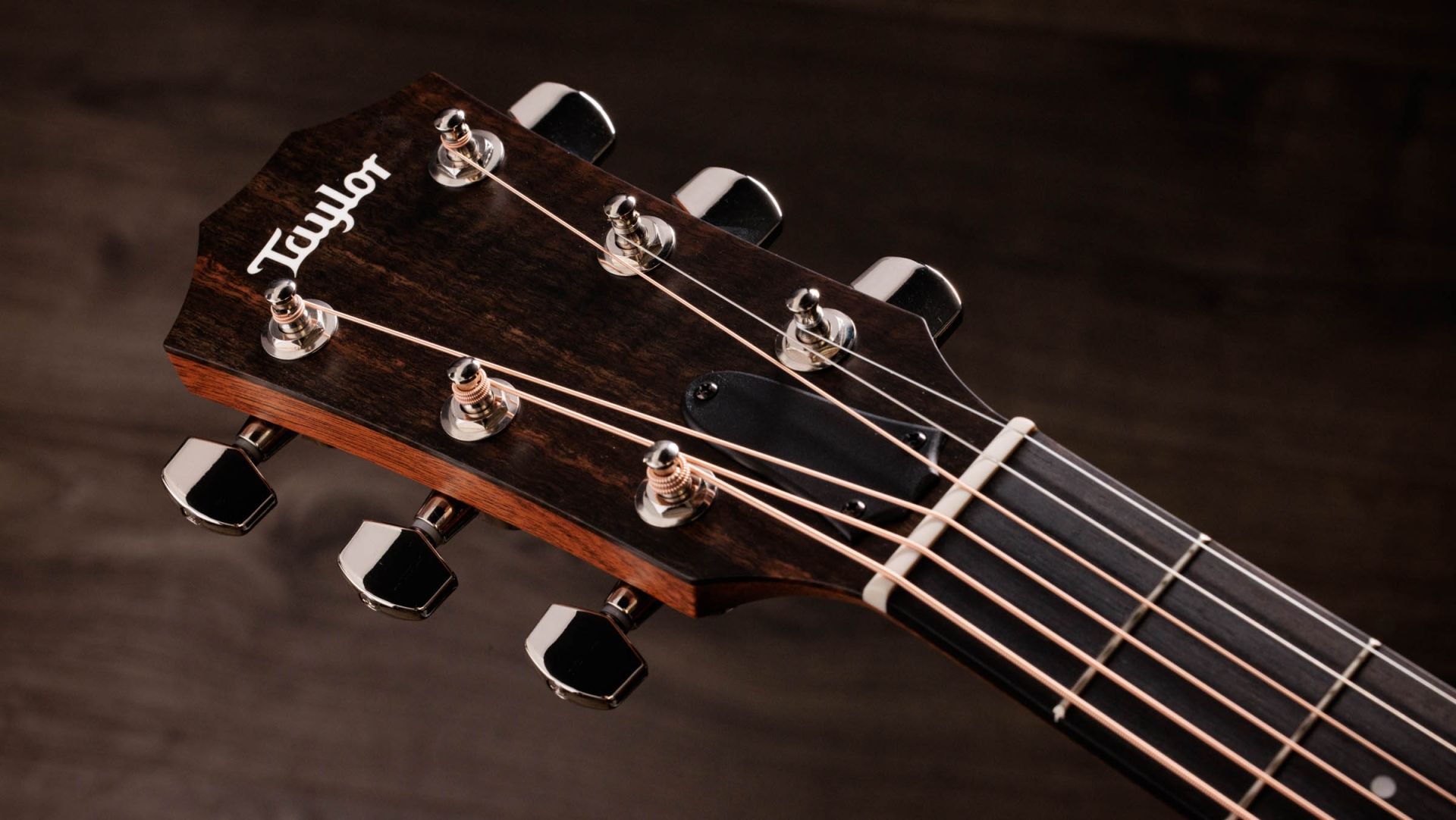 Taylor 314ce Studio Natural Acoustic-Electric Guitar