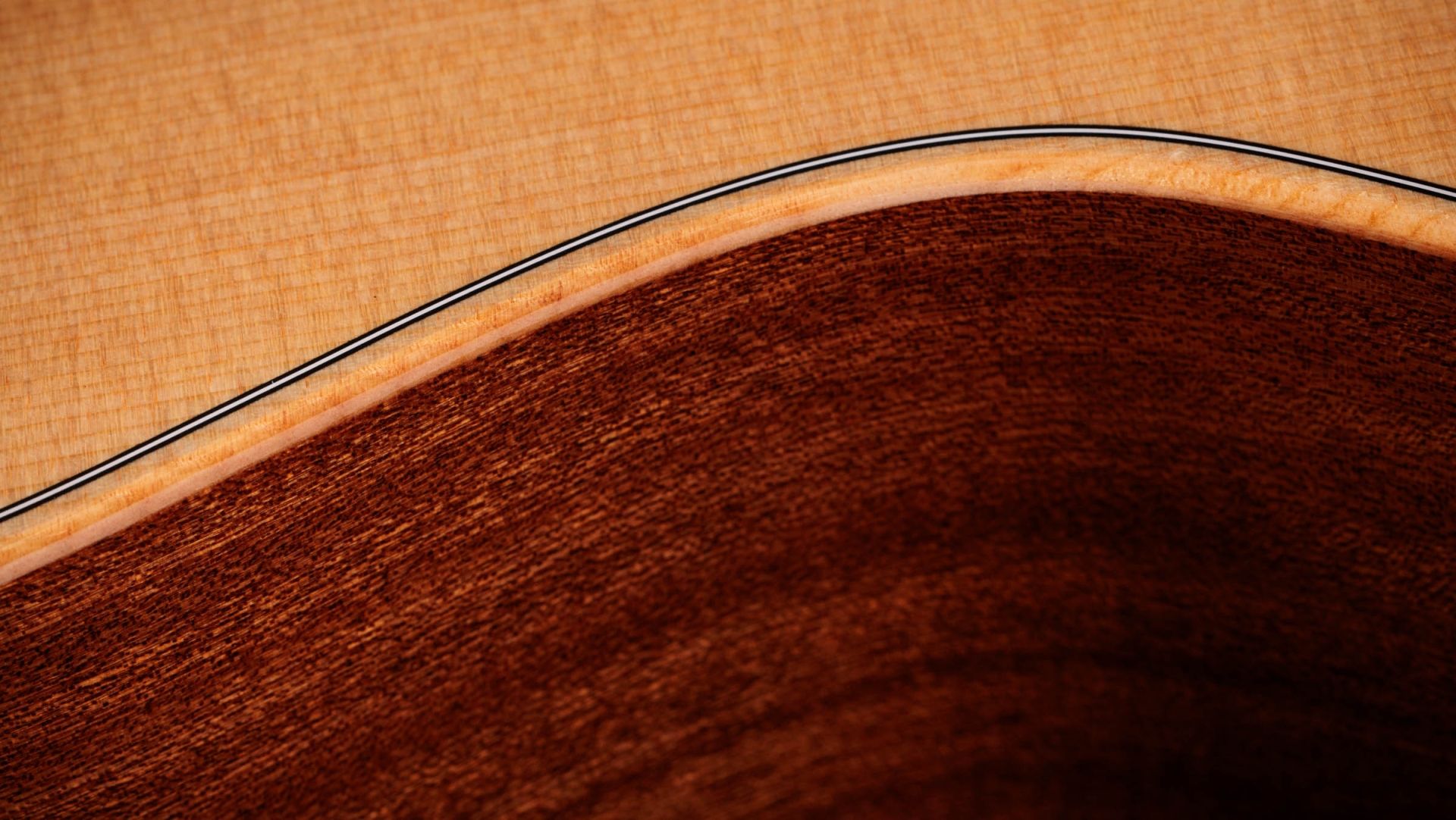 Taylor 314ce Studio Natural Acoustic-Electric Guitar