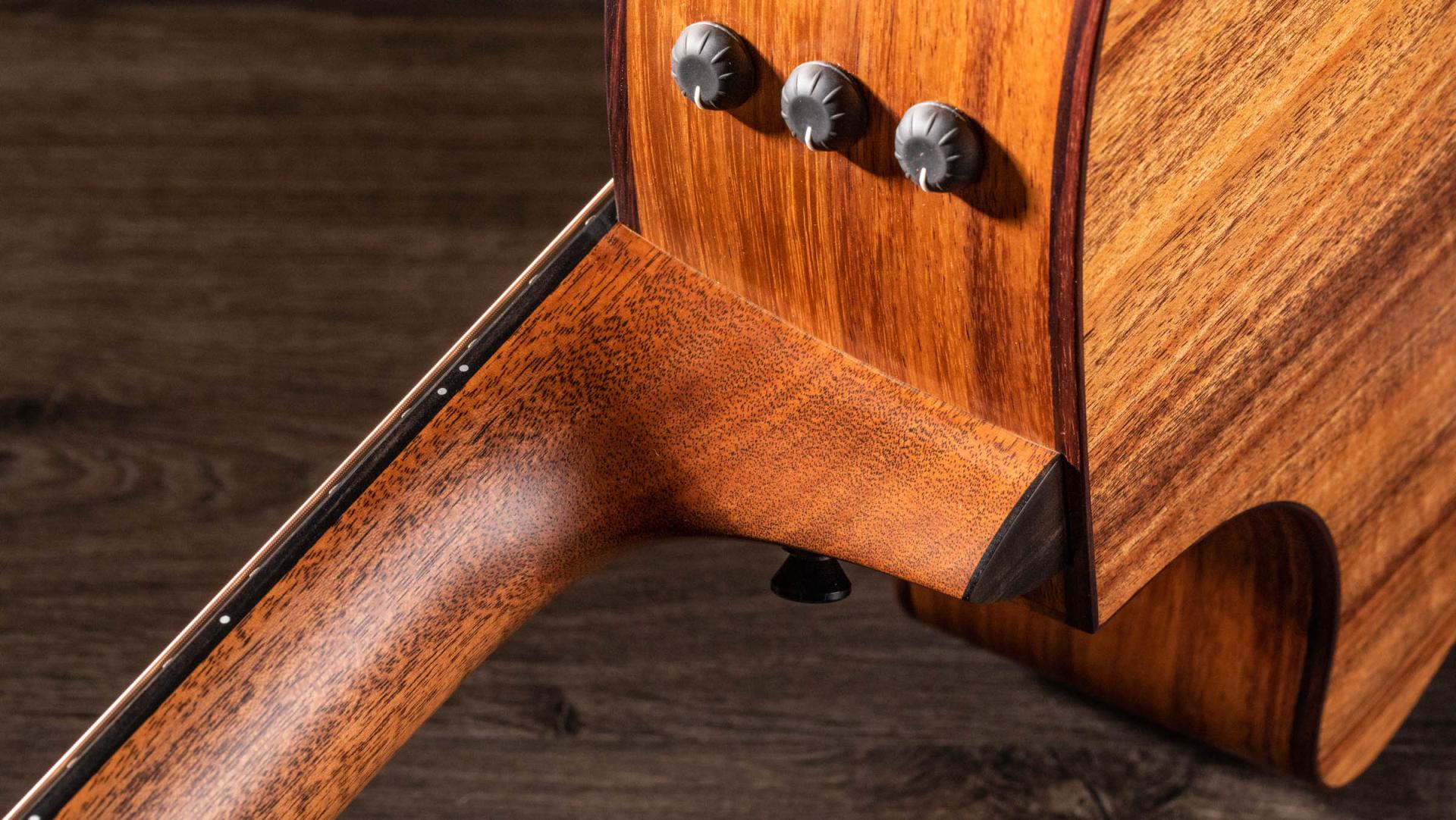 Taylor 724ce, Grand Auditorium, Koa/Koa