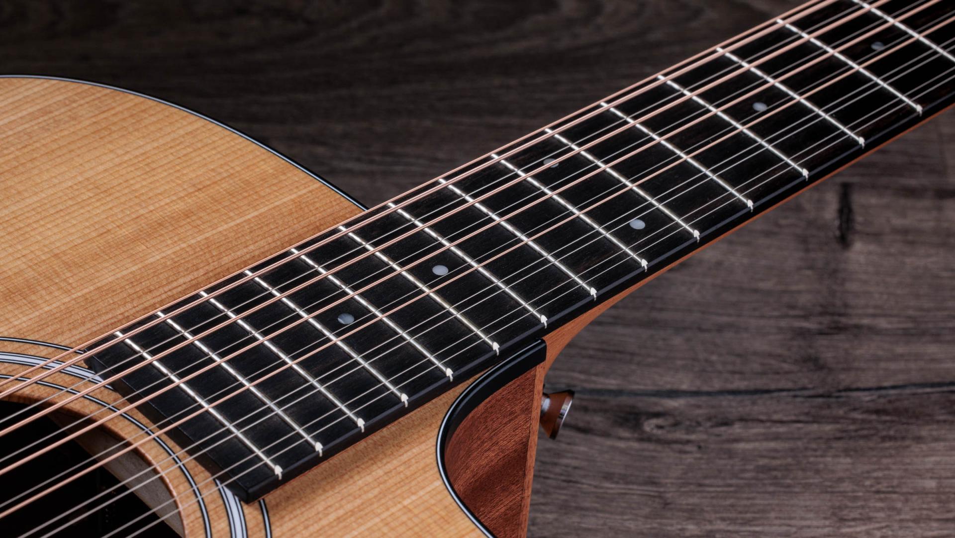 Taylor 150ce 12-String Acoustic-Electric Guitar