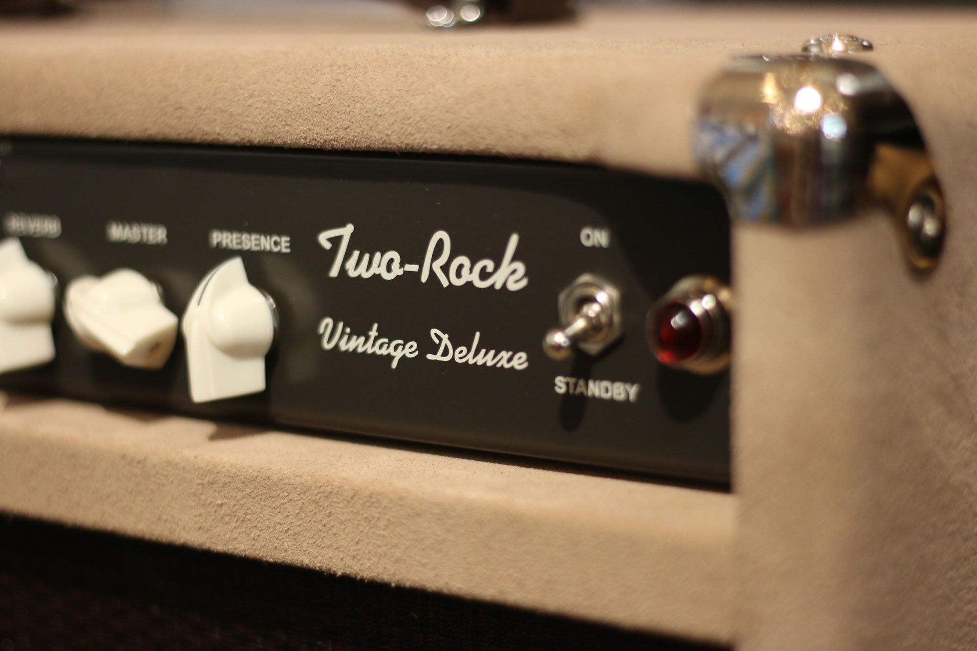 Two Rock Vintage Deluxe 40 Head, Dogwood Suede
