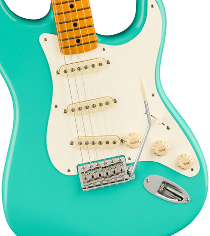 Fender American Vintage II 1957 Stratocaster®, Maple FB, Sea Foam Green