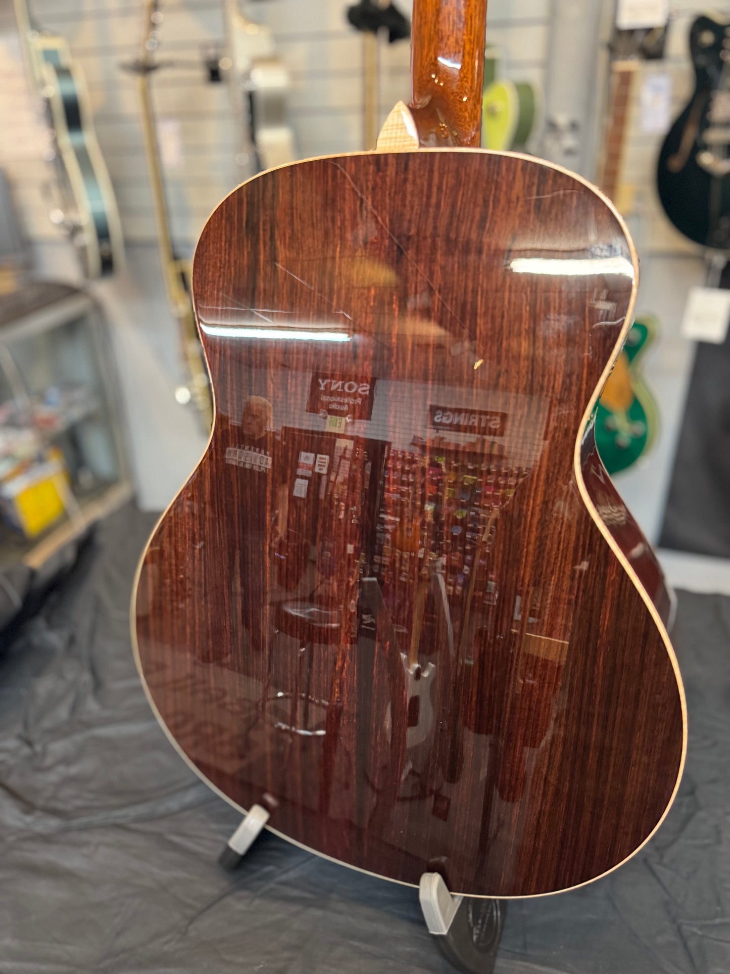 Taylor Custom #36: Grand Symphony, Bearclaw Sitka Spruce/Indian Rosewood