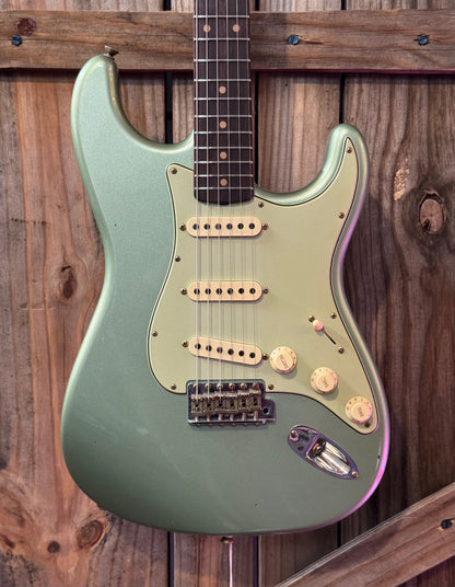 Fender 1959 Stratocaster Journeyman Relic - Faded Aged Sage Green Metallic