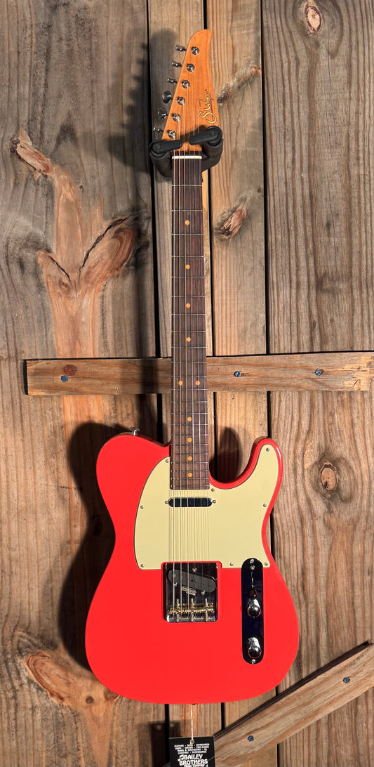 Suhr Classic T Antique Limited Edition in Fiesta Red