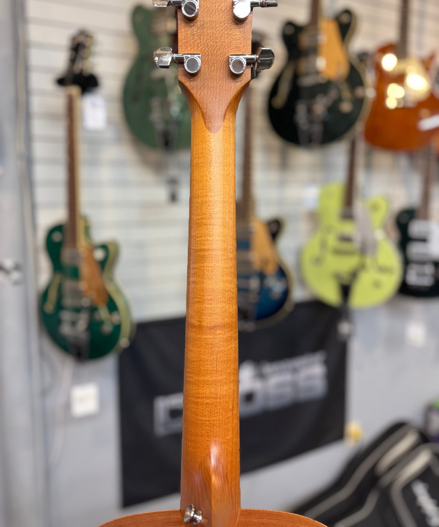 Taylor A12 Academy Series, Grand Concert Acoustic, Natural