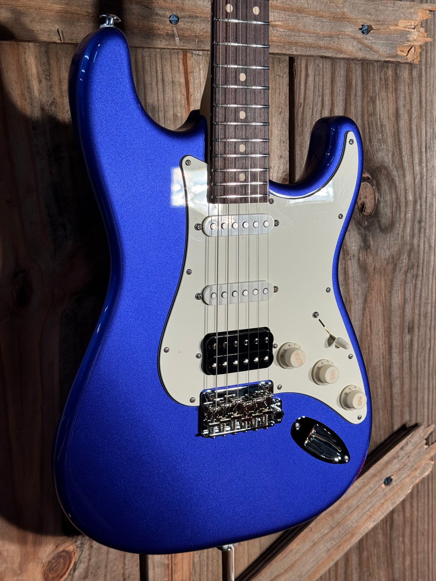 Suhr Classic S, Indigo Metallic, RW Fretboard