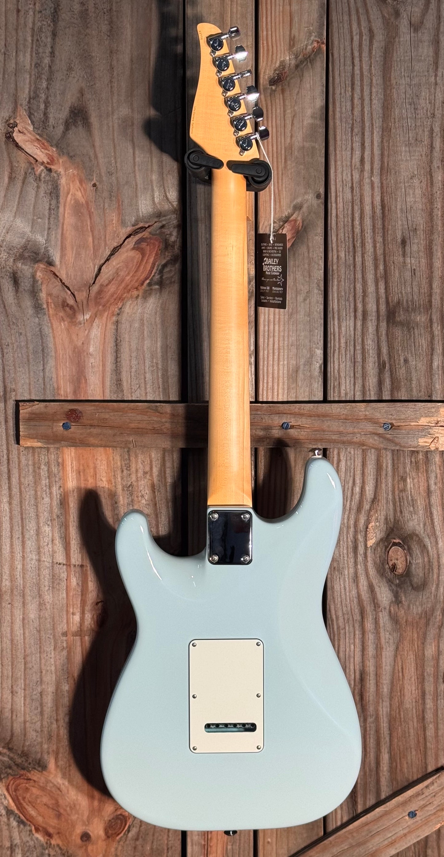 Suhr Classic S, Sonic Blue, Rosewood FB, HSS
