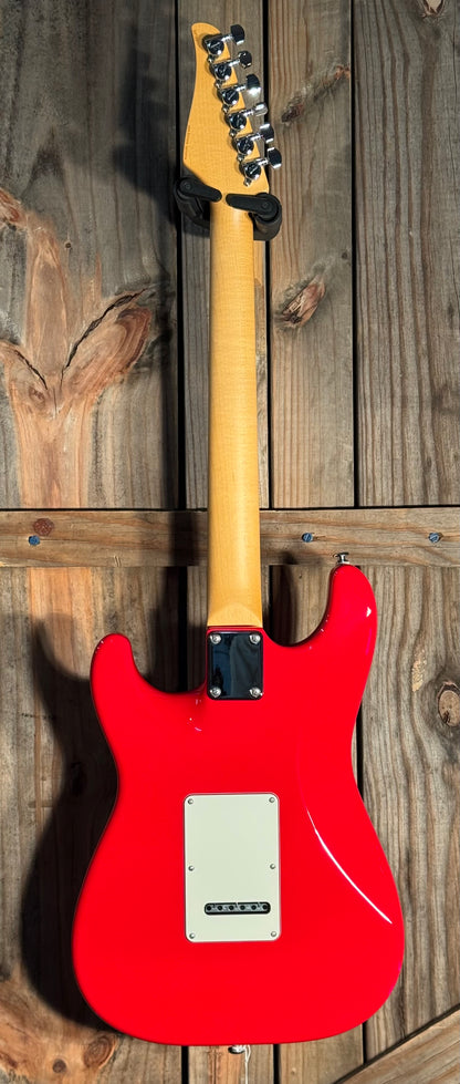 Suhr Classic S, Porsche Red, SSS, Maple Fretboard