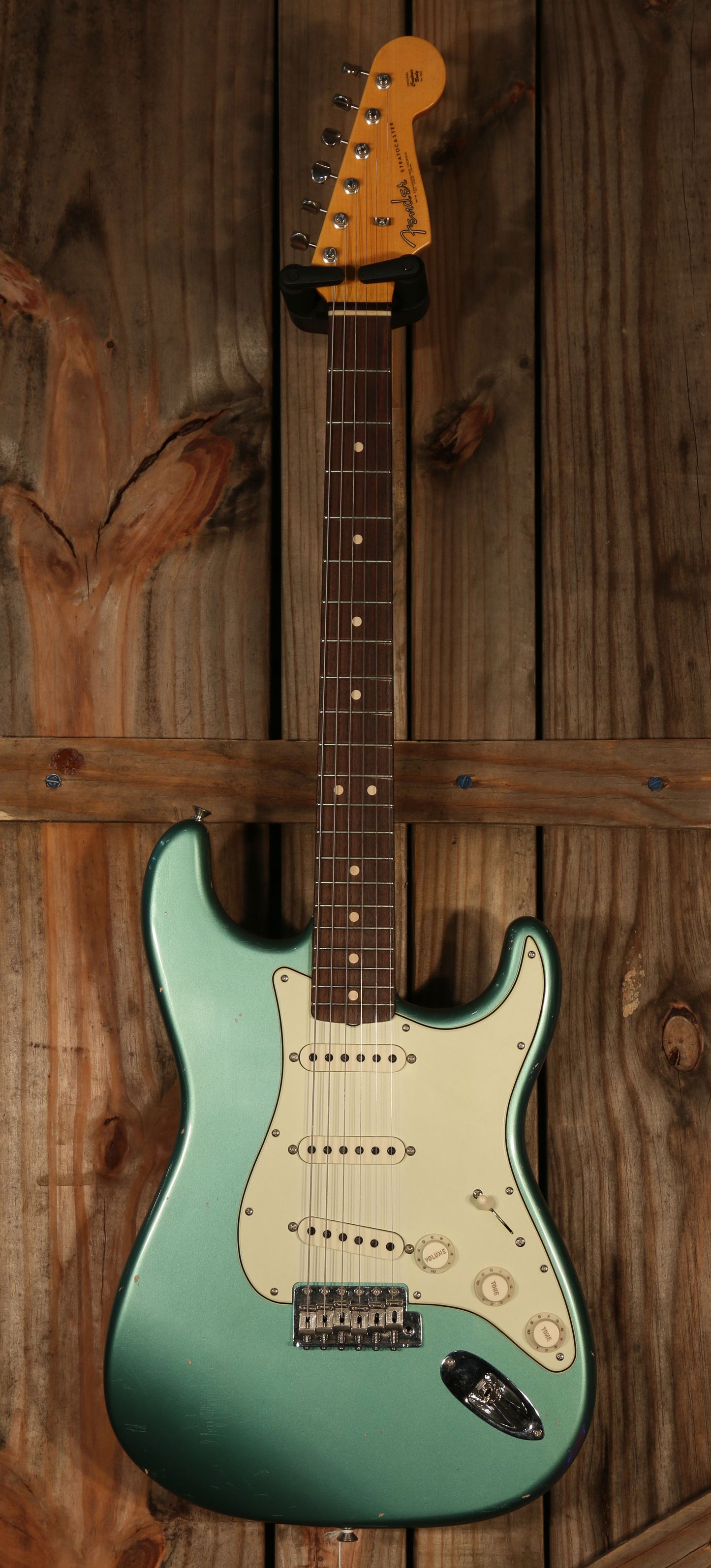 USED MINT | Fender American Ultra Stratocaster, RW FB, Artic Pearl