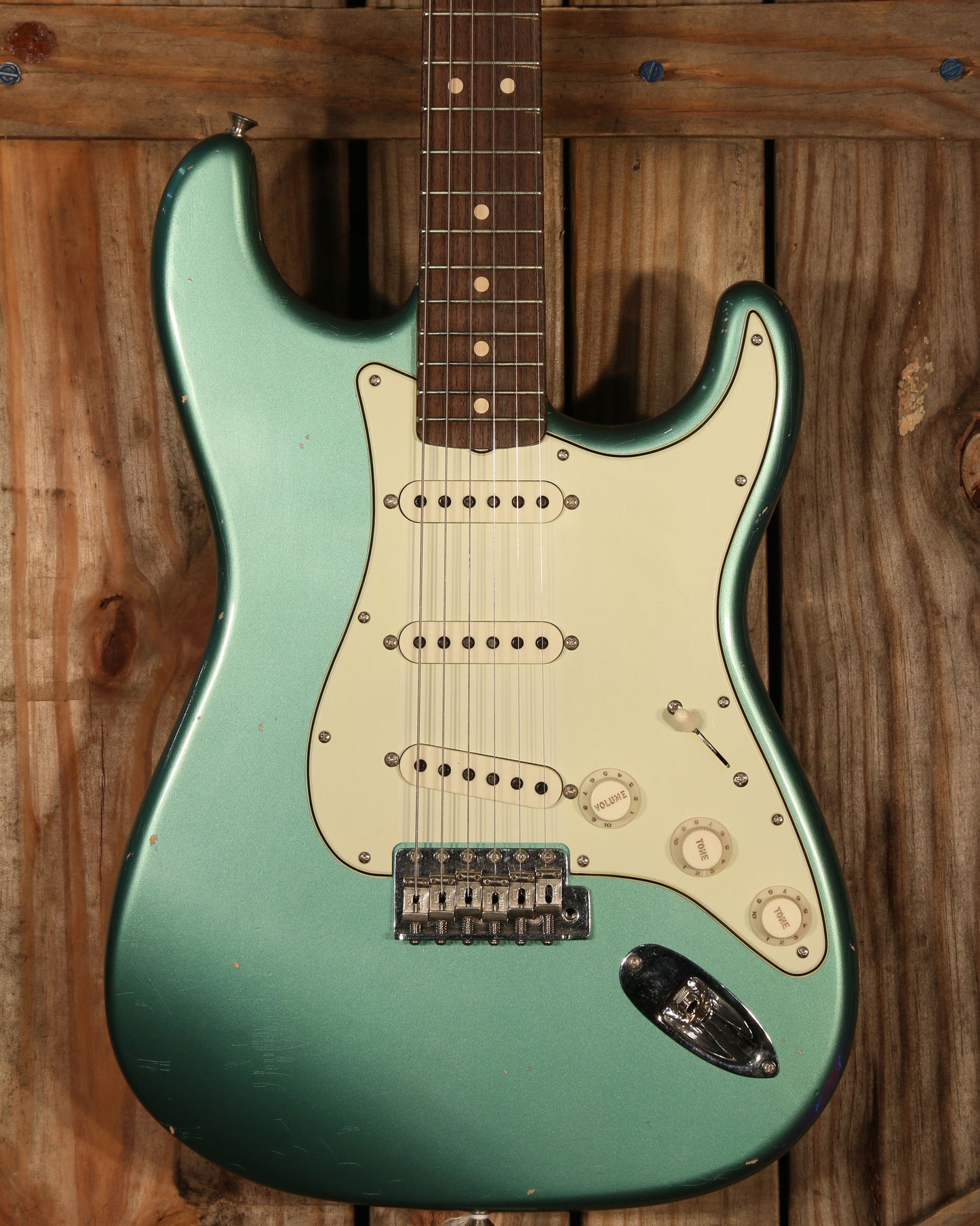 USED MINT | Fender American Ultra Stratocaster, RW FB, Artic Pearl