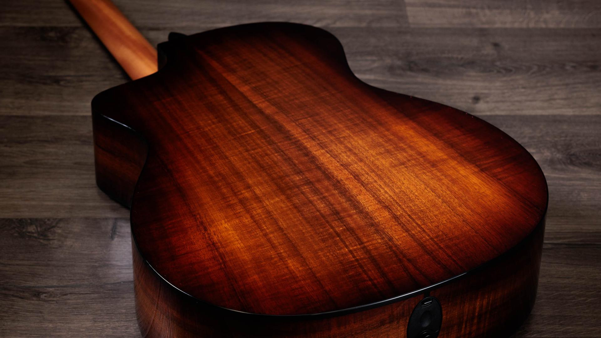 Taylor 224ce-K DLX Acoustic-Electric Guitar