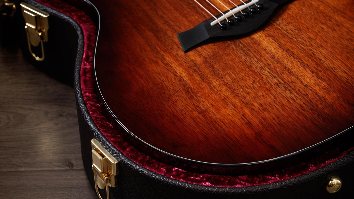 Taylor 224ce-K DLX Acoustic-Electric Guitar