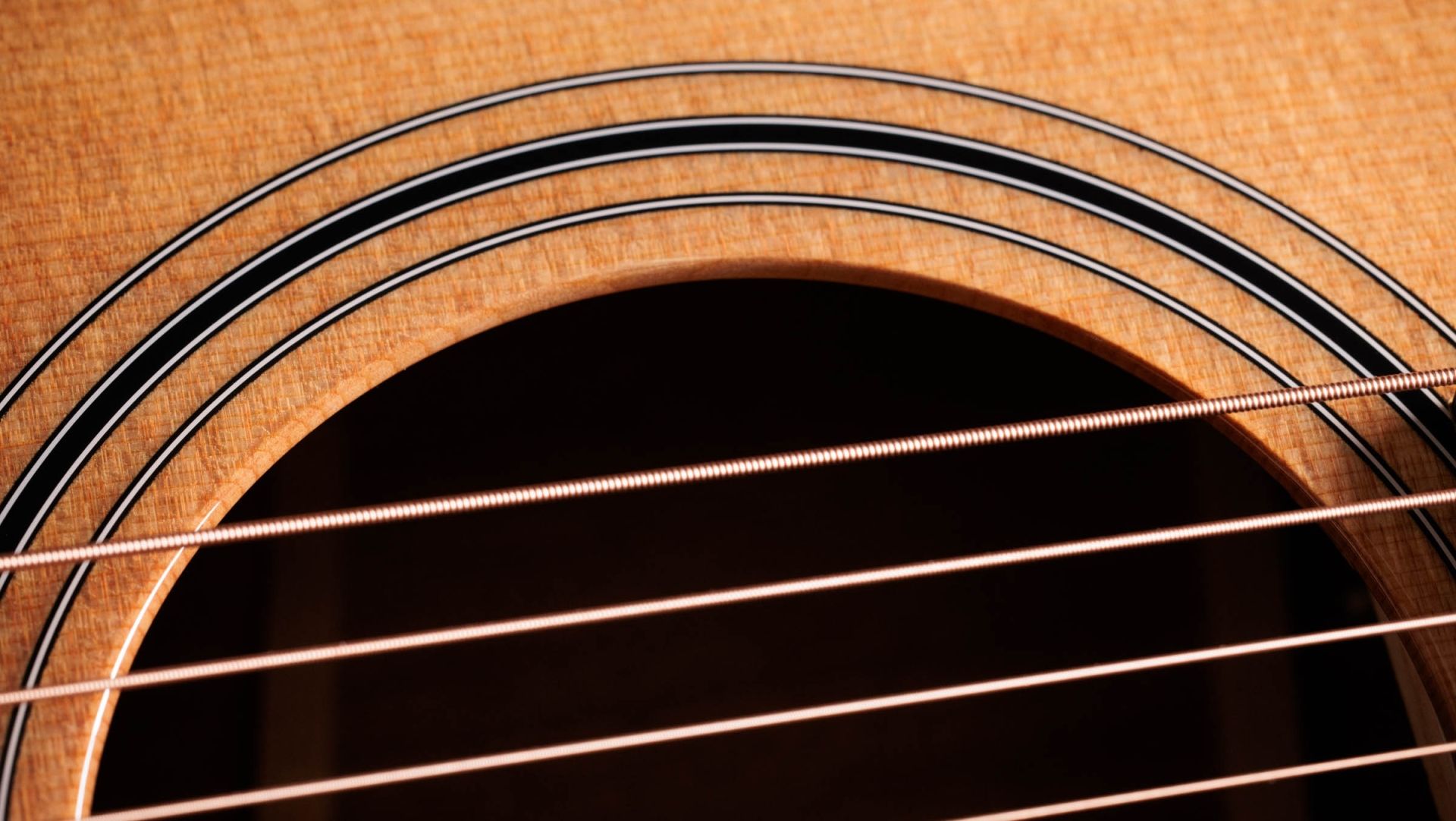 Taylor 314ce Studio Natural Acoustic-Electric Guitar