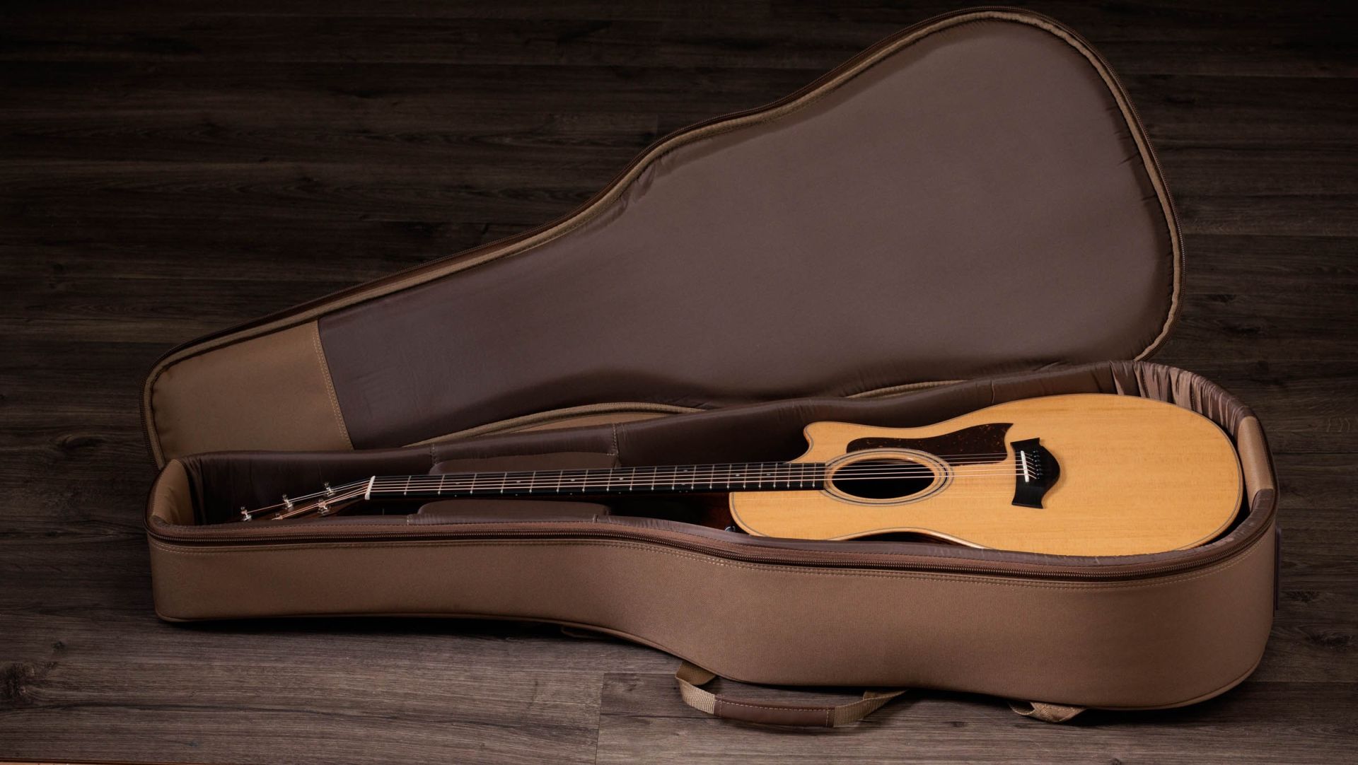 Taylor 414ce Studio Grand Auditorium Acoustic-Electric Guitar