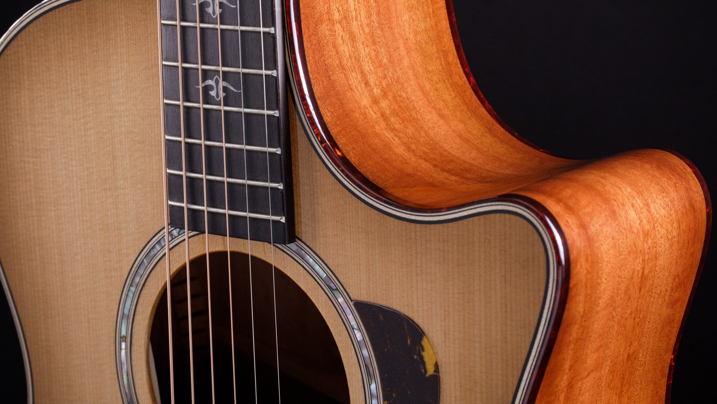 Taylor 514ce Grand Auditorium Cutaway Acoustic Guitar