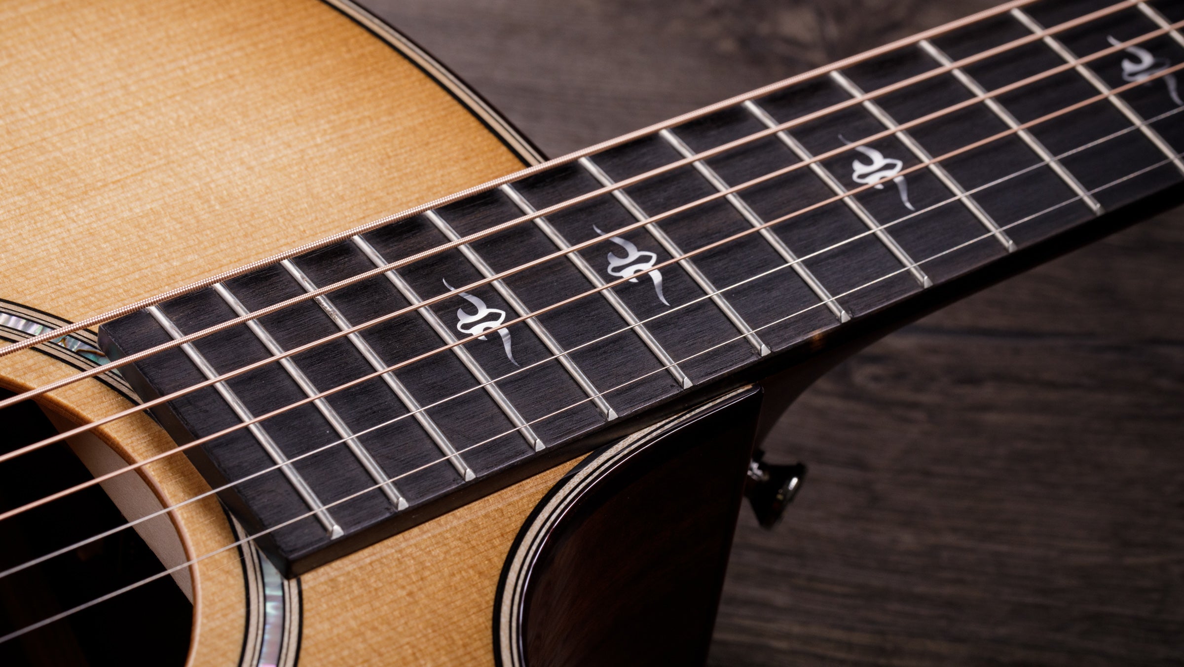 Taylor 514ce Grand Auditorium Cutaway Acoustic Guitar