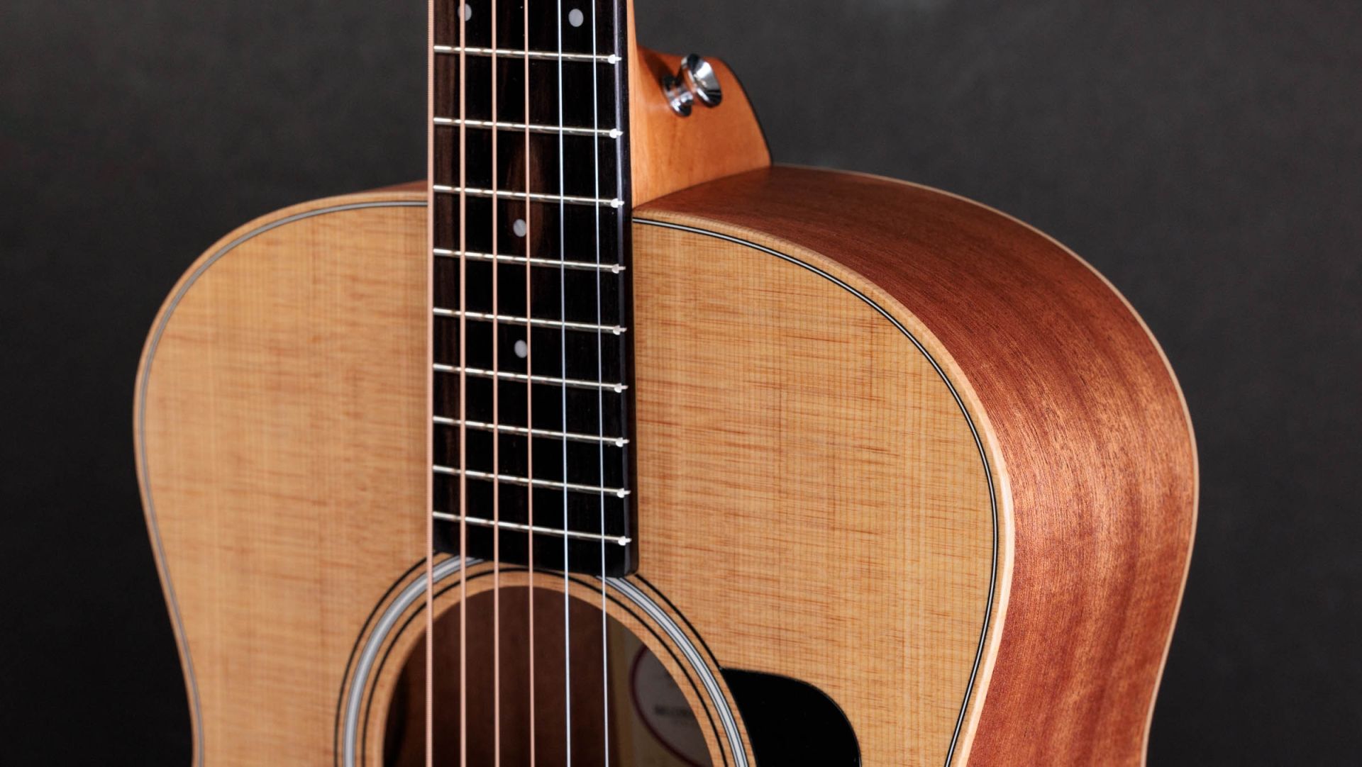 Taylor GS Mini Sapele/Spruce Acoustic Guitar