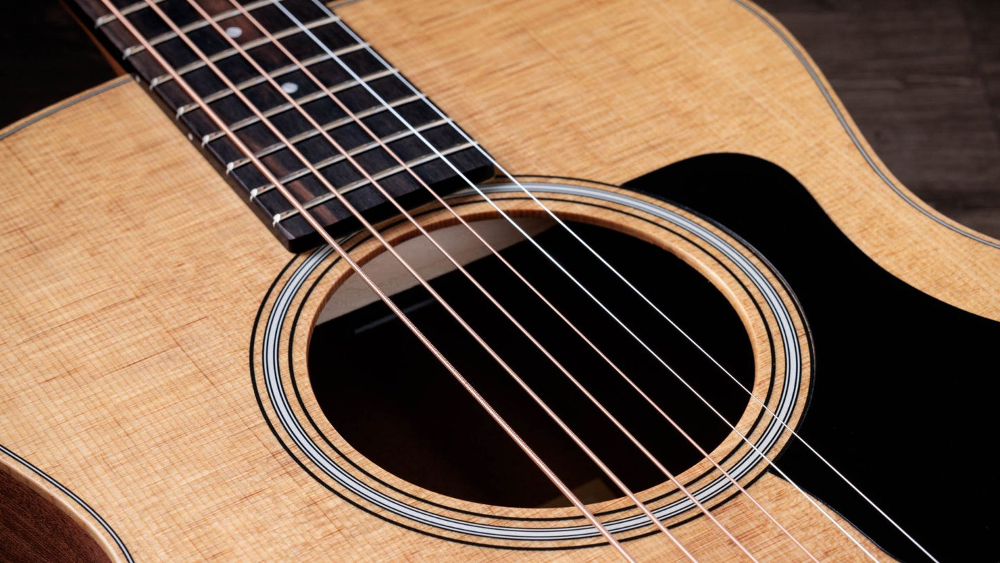 Taylor GS Mini Sapele/Spruce Acoustic Guitar