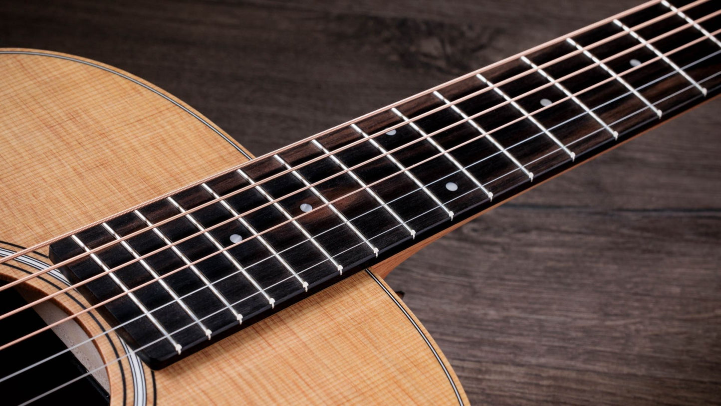 Taylor GS Mini Sapele/Spruce Acoustic Guitar