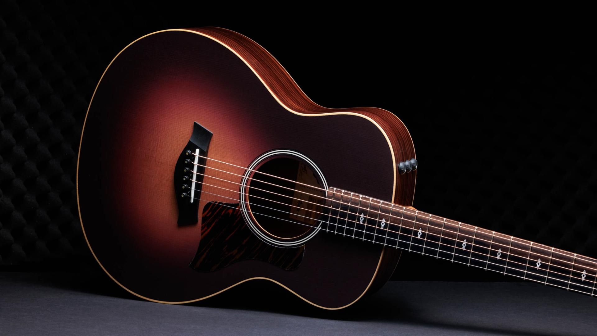 Taylor 50th Anniversary GS Mini-e, Limited, Spruce/Rosewood, Sunburst