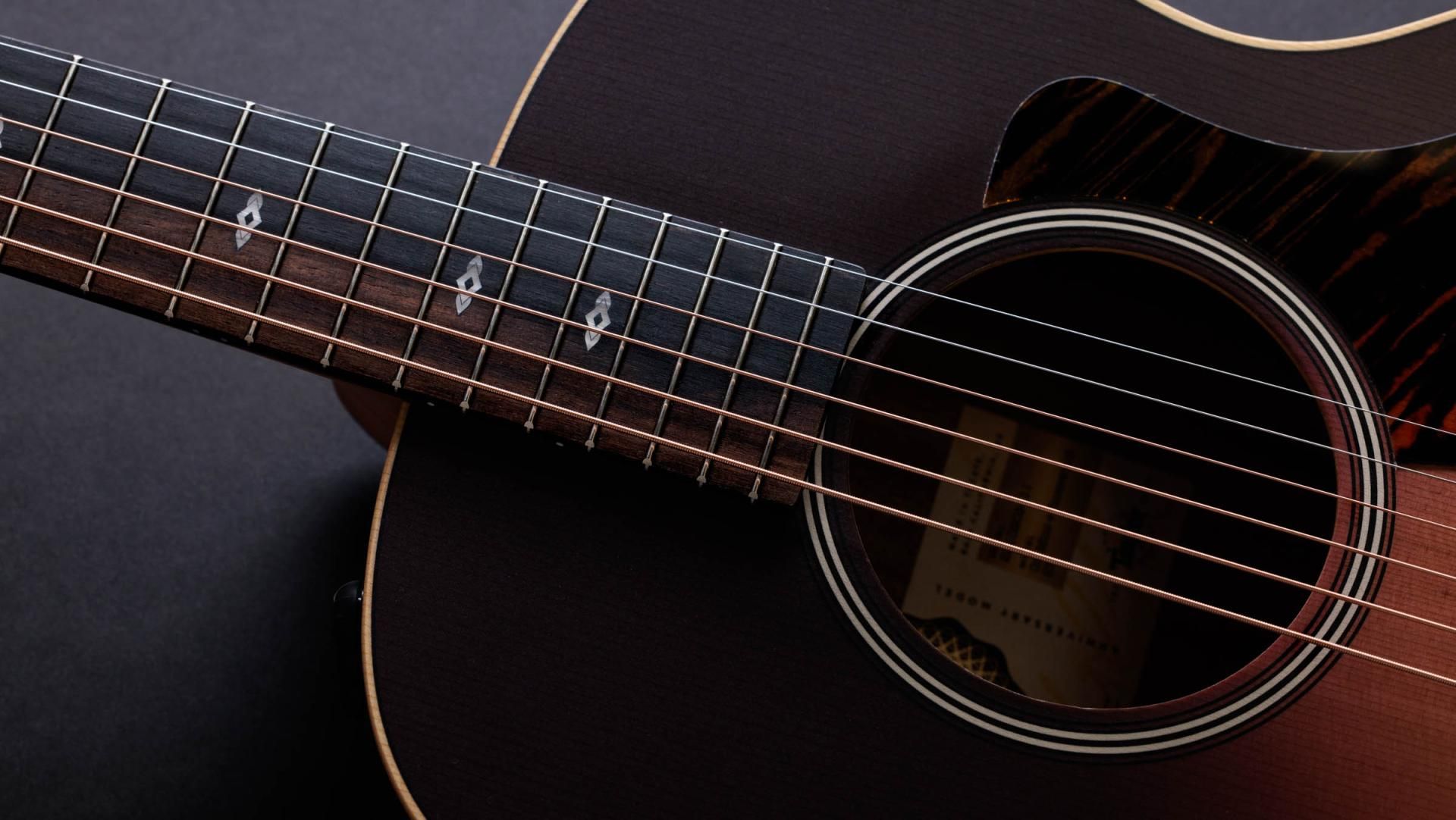 Taylor 50th Anniversary GS Mini-e, Limited, Spruce/Rosewood, Sunburst