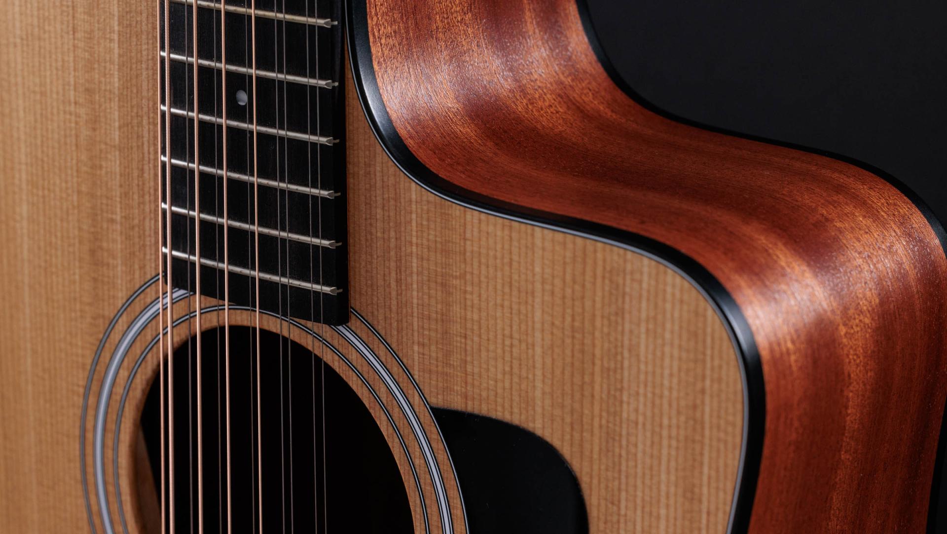 Taylor 150ce 12-String Acoustic-Electric Guitar